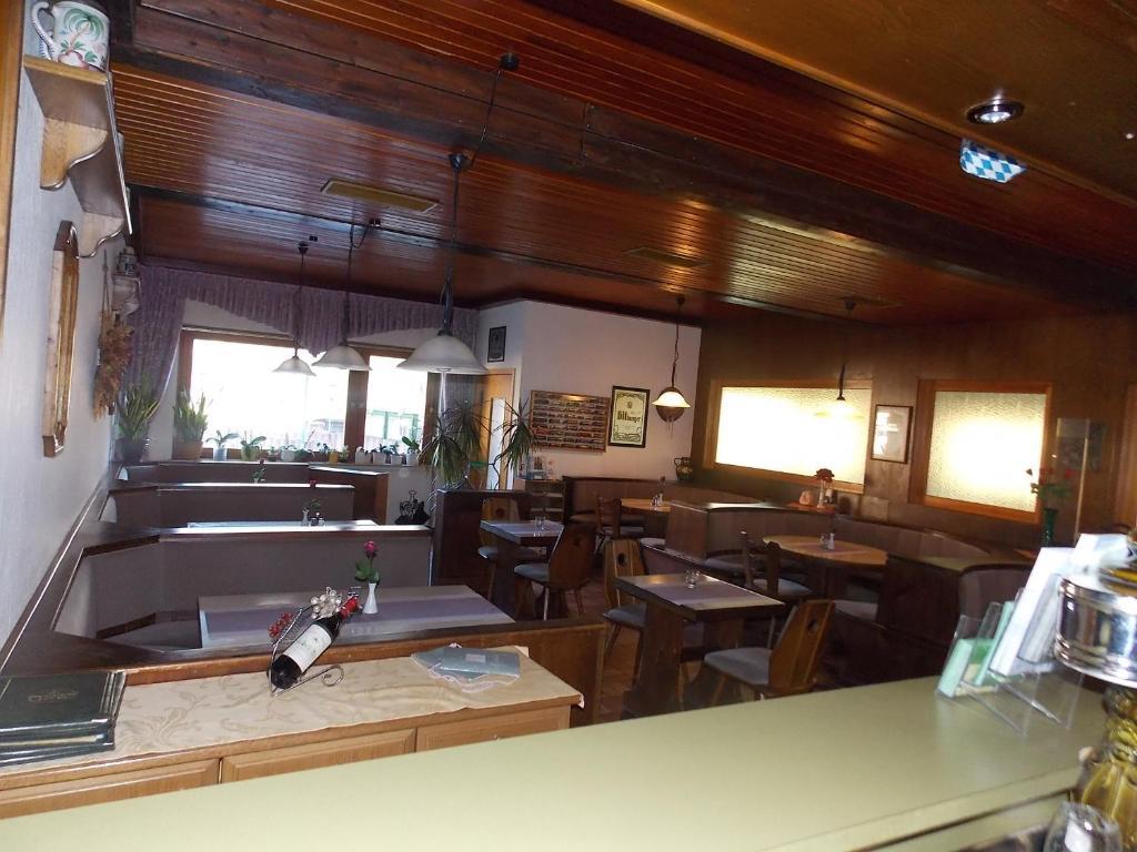 Gasthof Rhoenperle Kothen  Zewnętrze zdjęcie