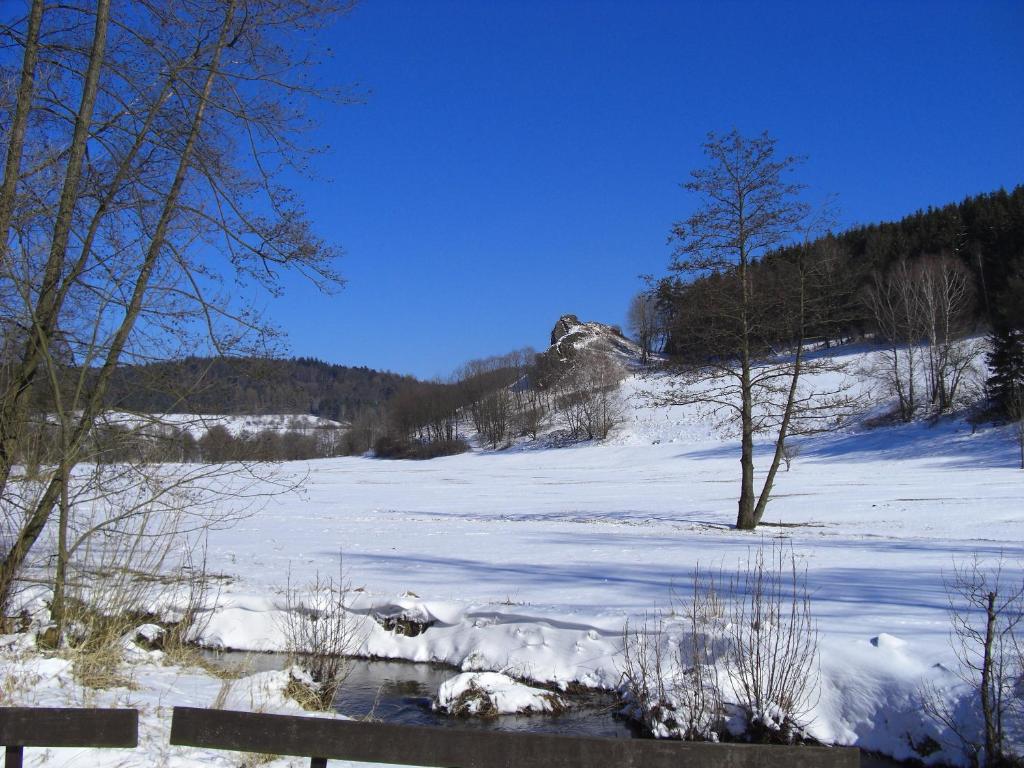 Gasthof Rhoenperle Kothen  Zewnętrze zdjęcie